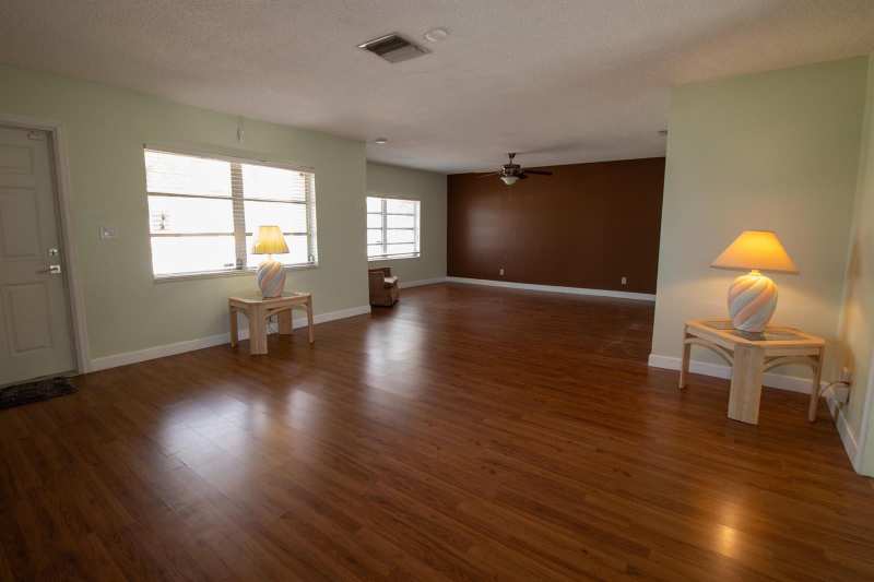 6860 Broadmoor, North Lauderdale FL 33068