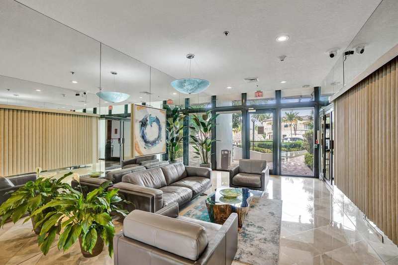 1361 S Ocean Bl # 210, Pompano Beach FL 33062