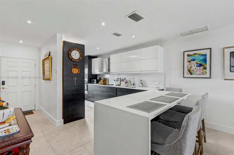 8953 Warwick Dr # 8953, Boca Raton FL 33433