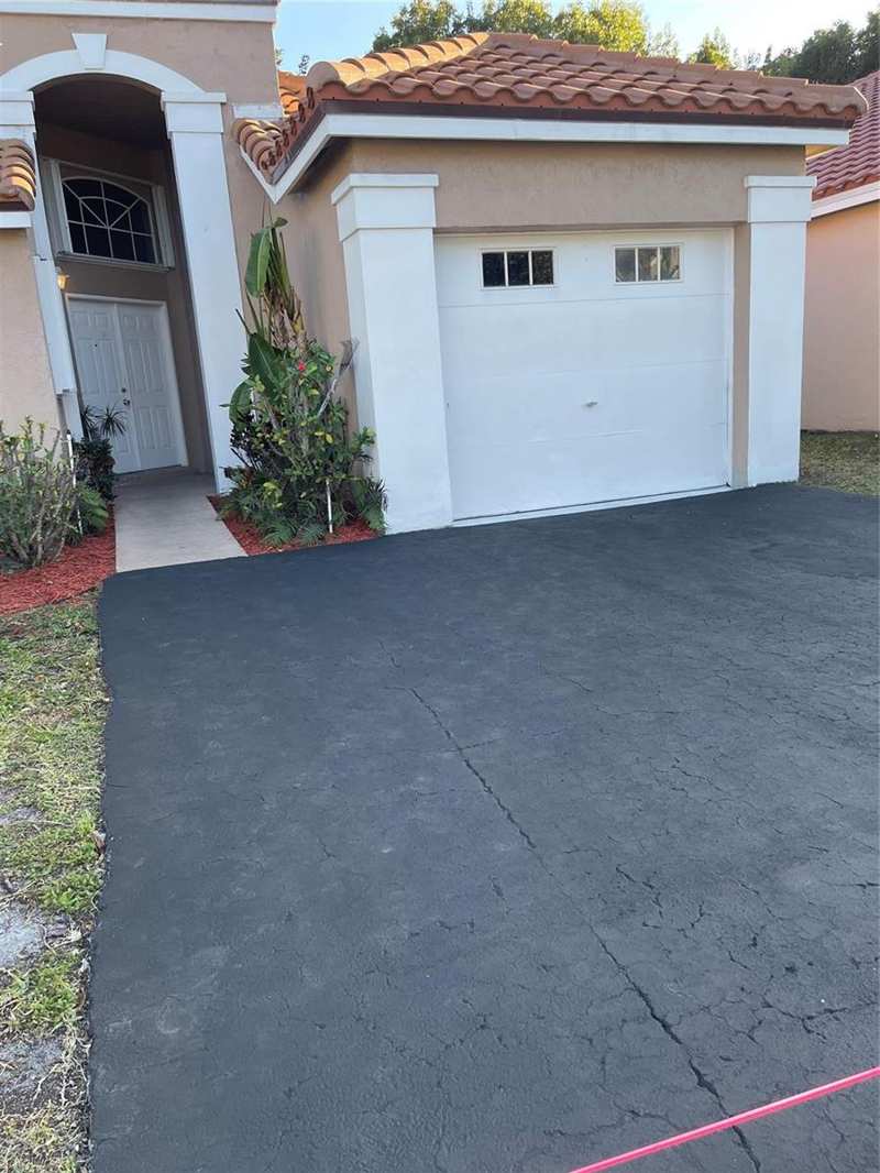 480 Somerset Way, Weston FL 33326