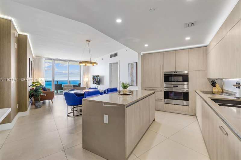 4111 S Ocean Dr # 3706, Hollywood FL 33019