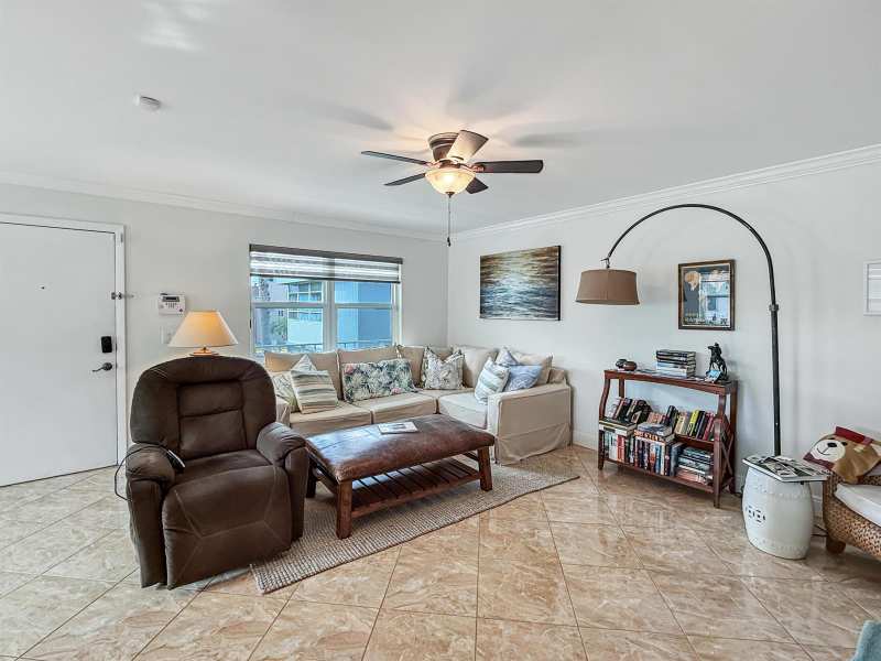334 Piedmont G, Delray Beach FL 33484