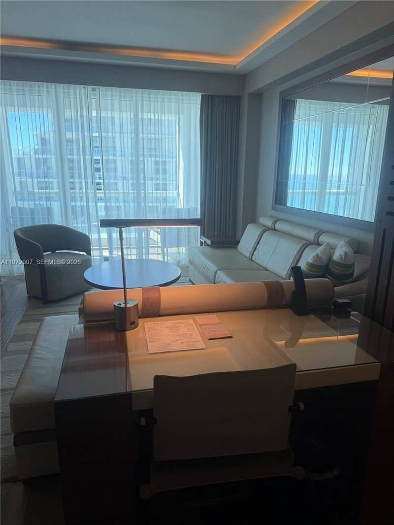 551 N Fort Lauderdale Beach Blvd # R2210, Fort Lauderdale FL 33304