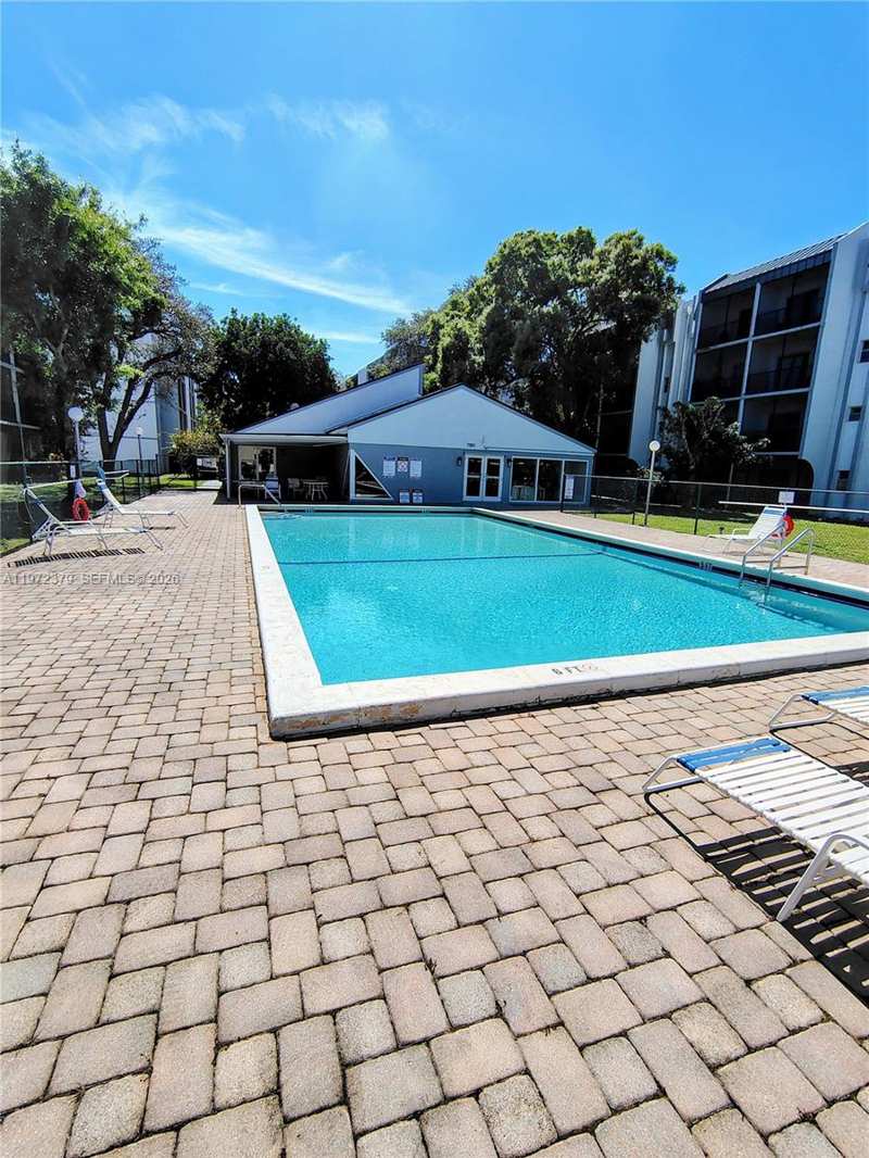7501 NW 16th St # 3207, Plantation FL 33313