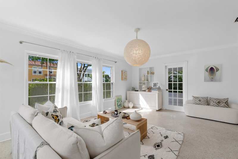 143 Greymon Drive, West Palm Beach FL 33405