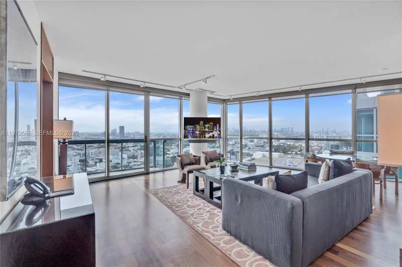 101 20th St # 3806, Miami Beach FL 33139