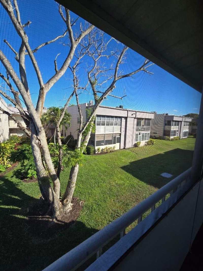 278 Flanders F # 278, Delray Beach FL 33484