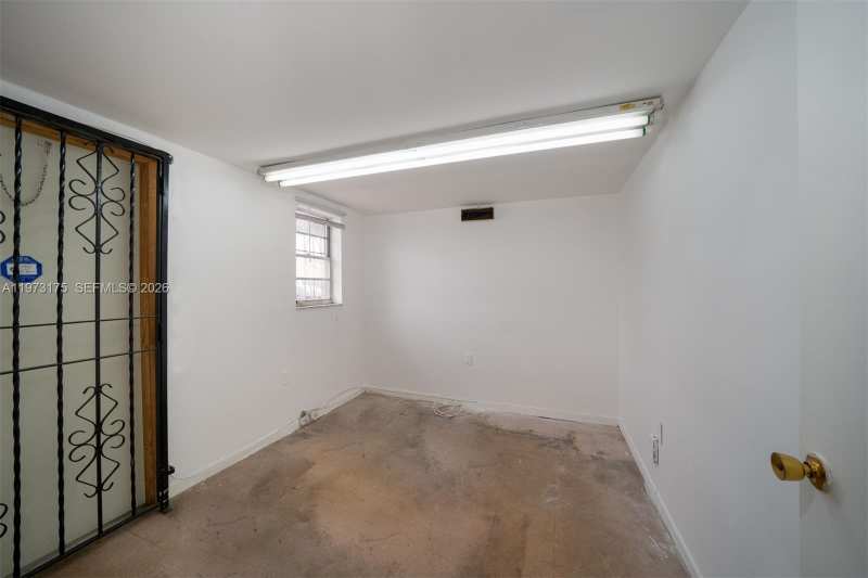 1852 NW 20th St # 1852, Miami FL 33142
