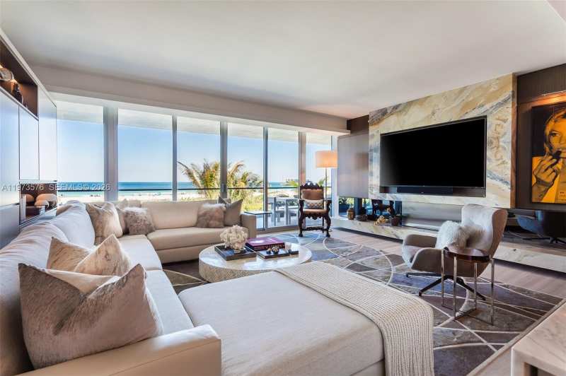 321 Ocean Dr # 200, Miami Beach FL 33139
