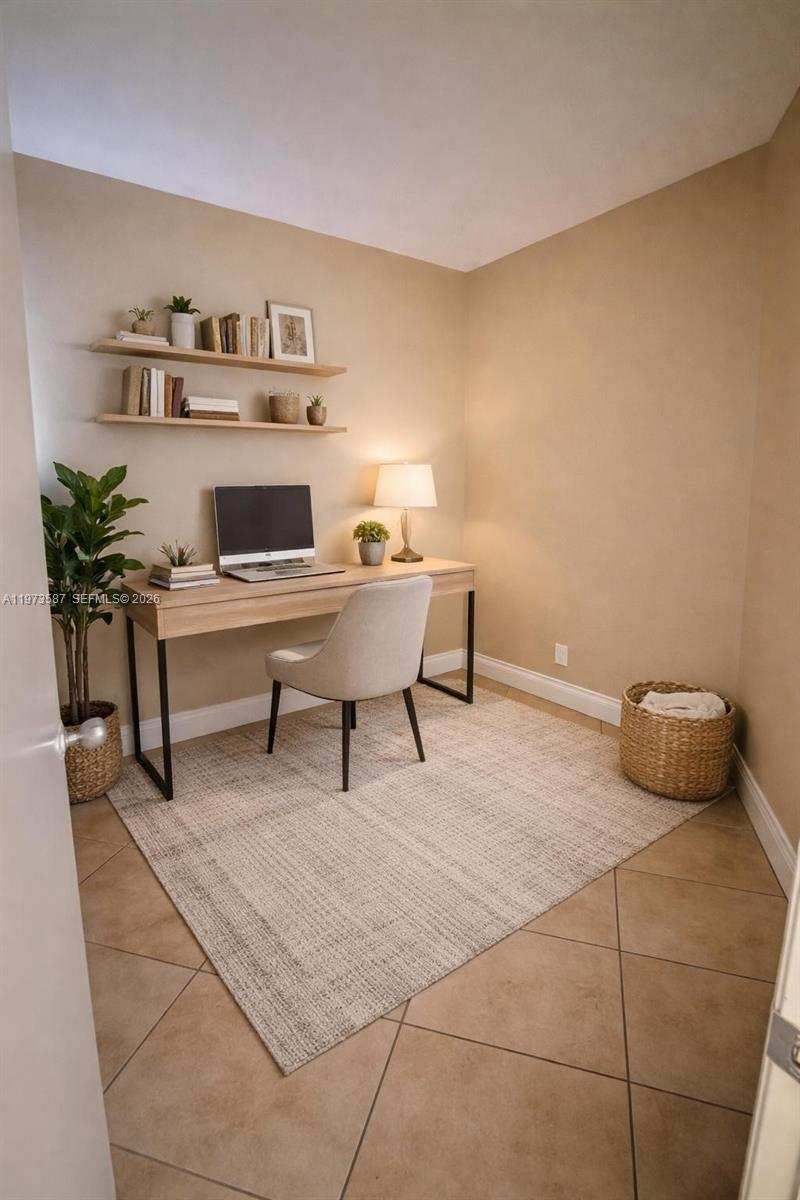 6601 SW 116th Ct # 402, Miami FL 33173