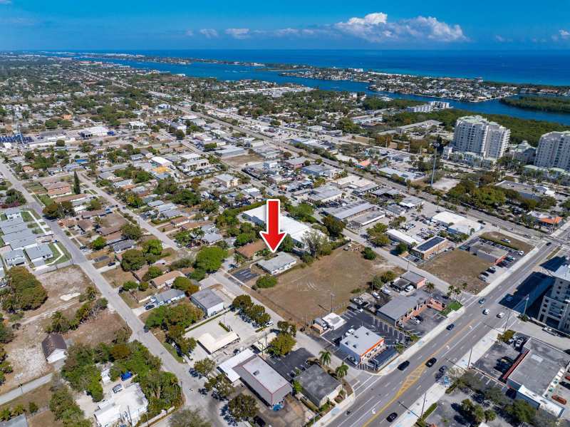 400 NE 2nd Street, Boynton Beach FL 33435