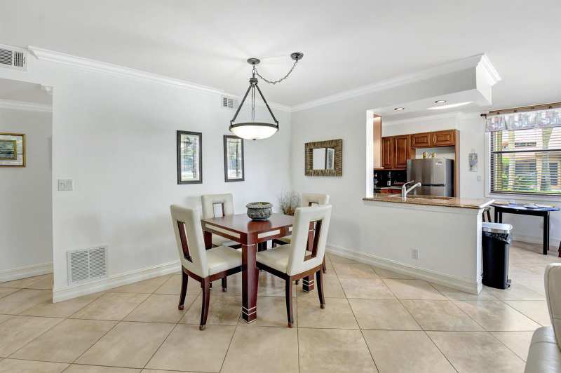 600 Egret Circle # 7105, Delray Beach FL 33444