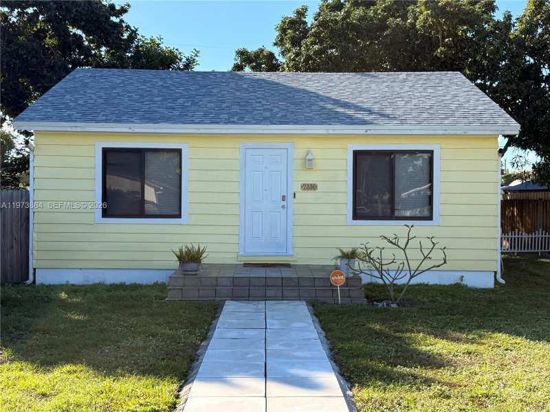 2330 Scott St, Hollywood FL 33020