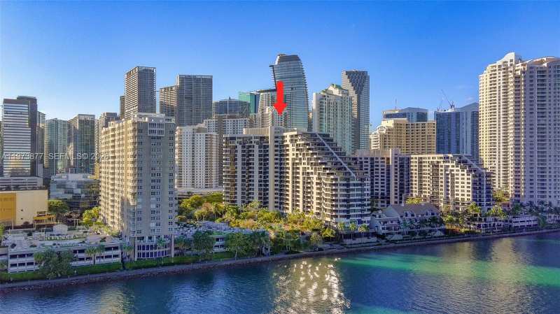 520 Brickell Key Dr # A1007, Miami FL 33131