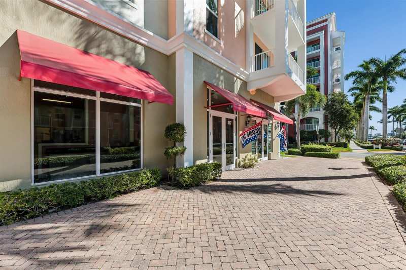 117 Moorings Drive # 39, Lantana FL 33462