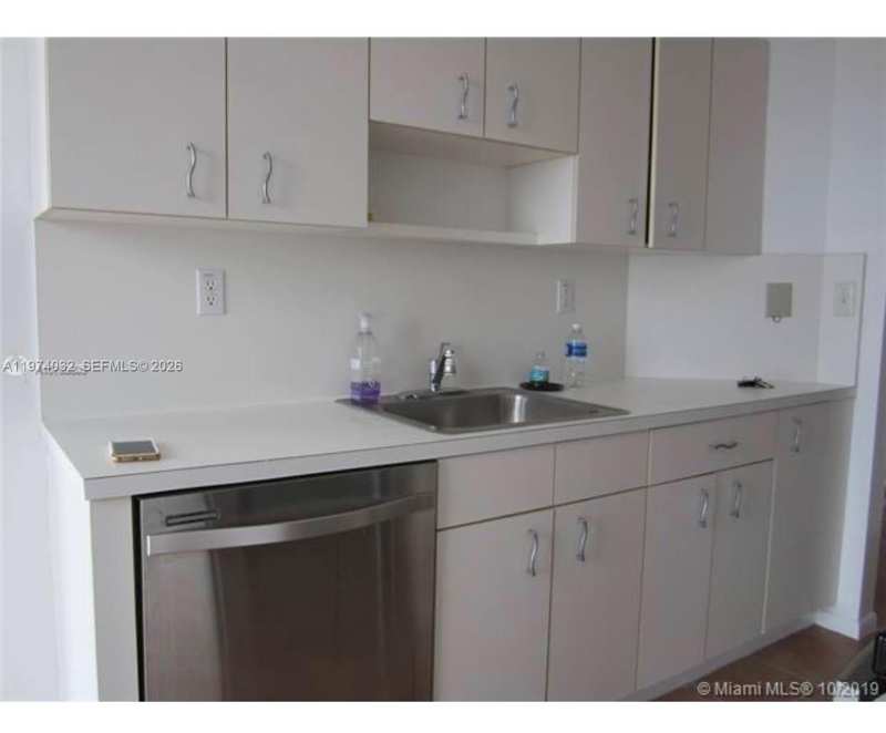 1688 West Ave # 1107, Miami Beach FL 33139