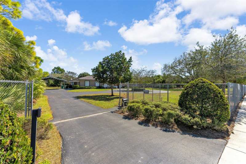 28905 SW 169th Ave, Homestead FL 33030