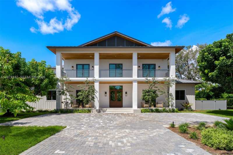 8901 SW 120th St, Miami FL 33176