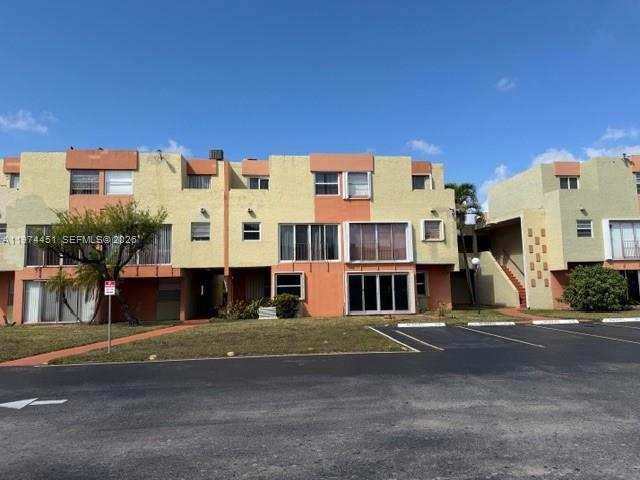 9390 W Flagler St # 206C, Miami FL 33174