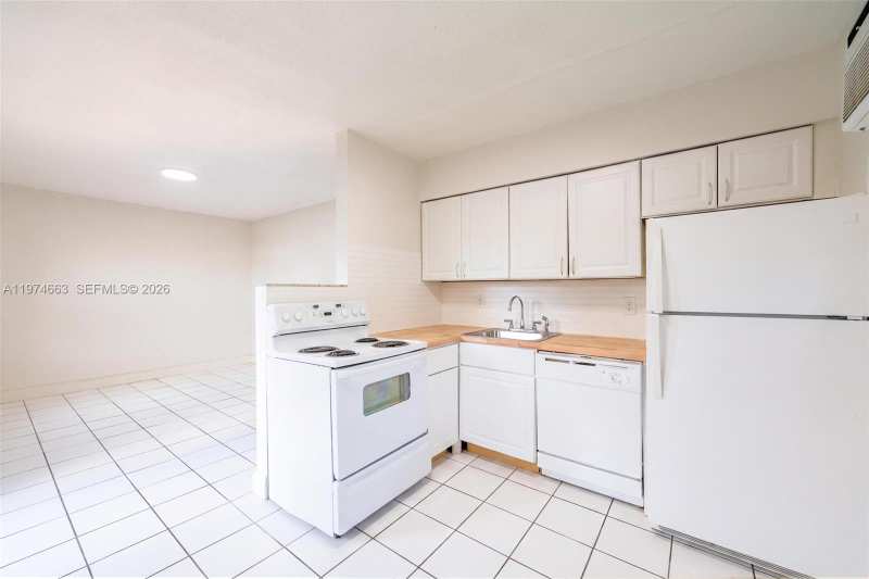 400 SE 31st St # 4, Fort Lauderdale FL 33316