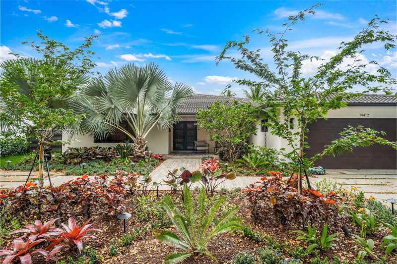 14412 Rosewood Rd, Miami Lakes FL 33014