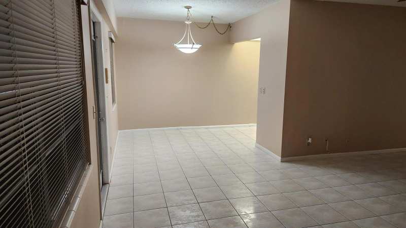 251 Fanshaw F, Boca Raton FL 33434