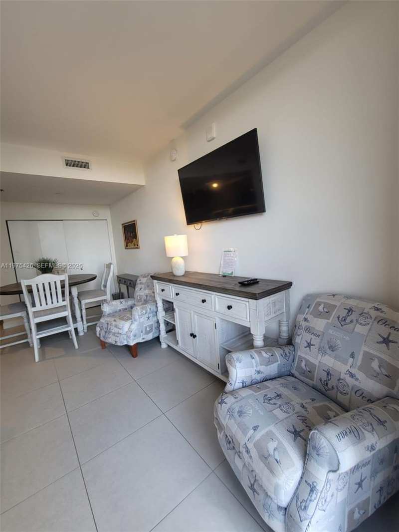 5350 NW 84th Ave # 1116, Doral FL 33166