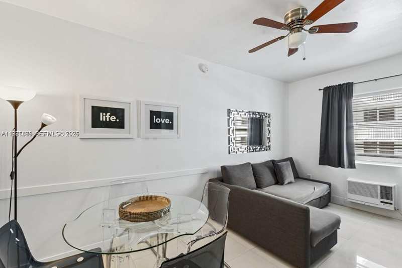 335 Ocean Dr # 310, Miami Beach FL 33139