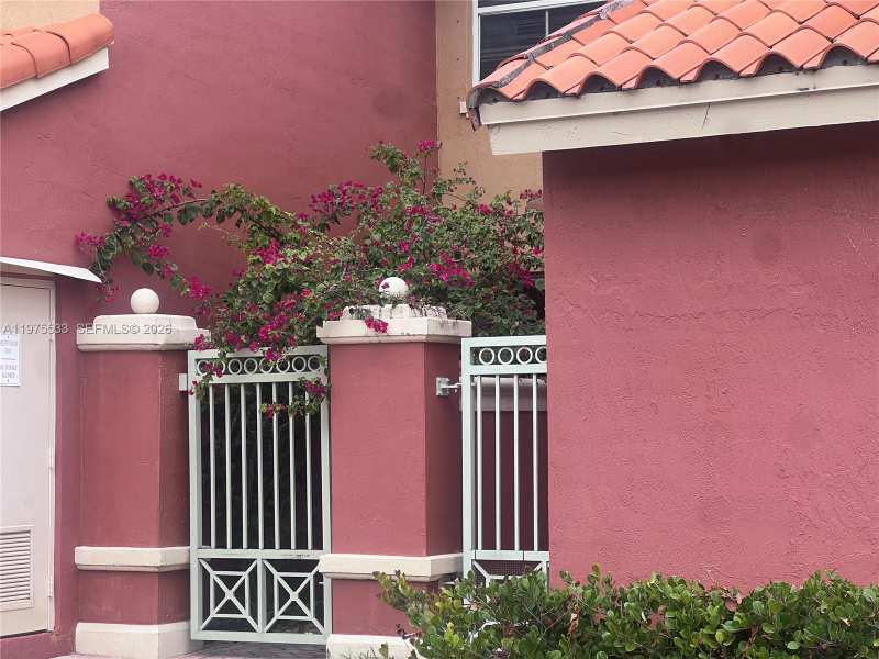 6104 NW 114th Pl # 213, Doral FL 33178