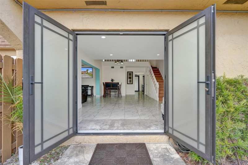 3541 NW 95th Terrace # 202, Sunrise FL 33351