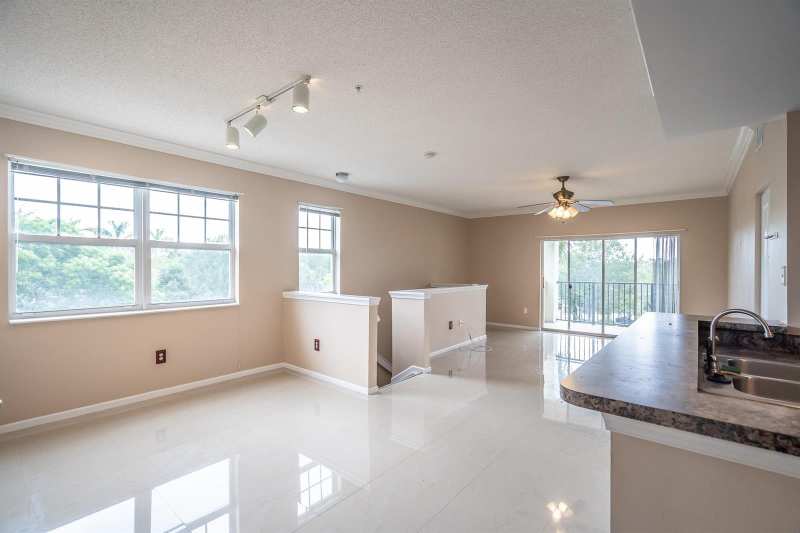 5800 W Sample Road # 308, Coral Springs FL 33067