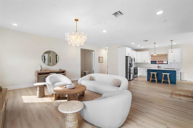 7606 S Olive Avenue, West Palm Beach FL 33405