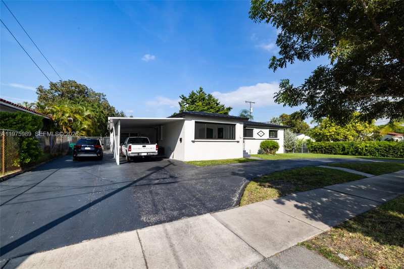 3401 SW 17th St # 3401, Miami FL 33145