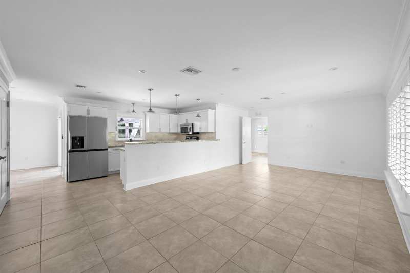 3244 NW 25th Way, Boca Raton FL 33434