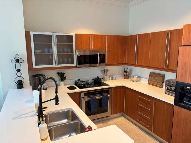 1551 N Flagler Drive # 11, West Palm Beach FL 33401