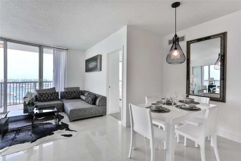 1750 N Bayshore Dr # 5002, Miami FL 33132
