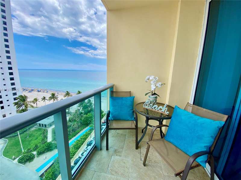 2501 S Ocean Dr # 1104, Hollywood FL 33019