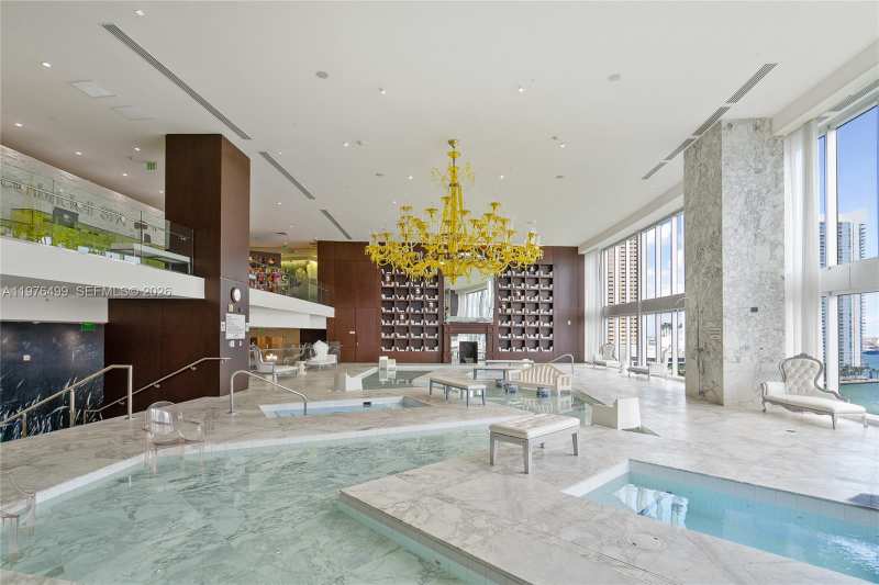 495 Brickell Ave # 4705, Miami FL 33131