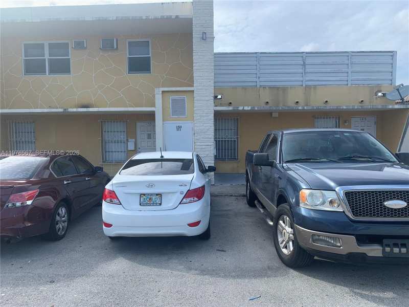 149 Bentley Dr # 149A, Miami Springs FL 33166