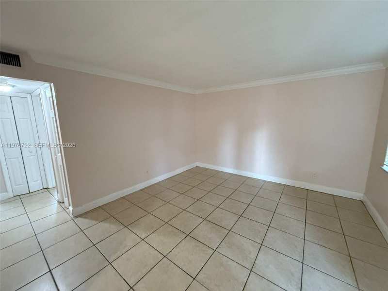 4732 SW 33rd Ave # 103, Dania Beach FL 33312
