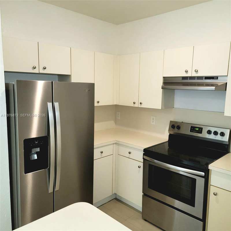 2630 NE 3rd Dr # 101, Homestead FL 33033