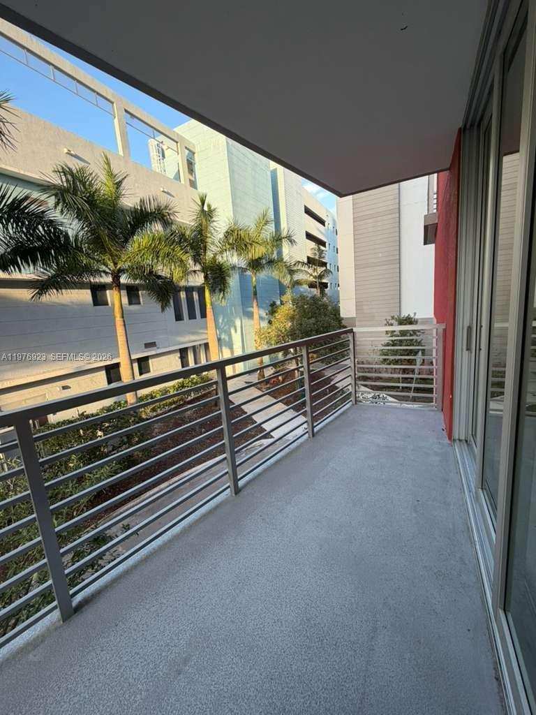 7875 NW 107th Ave # 211, Doral FL 33178