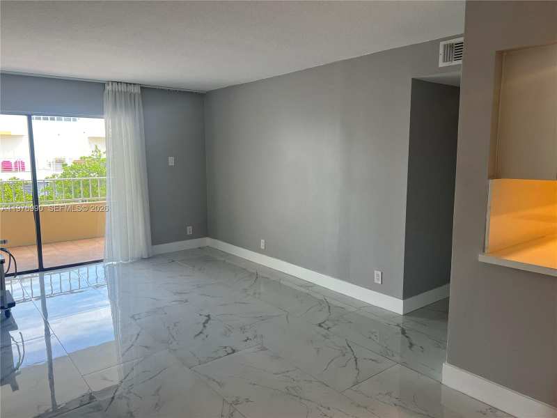 3304 Virginia St # 7B, Miami FL 33133