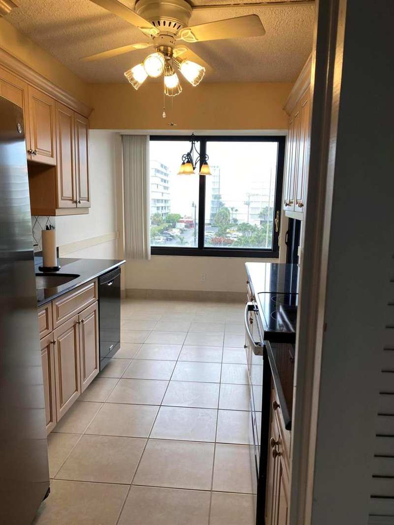 3589 S Ocean Boulevard # 402, South Palm Beach FL 33480