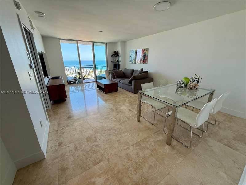 90 Alton Rd # 3007, Miami Beach FL 33139