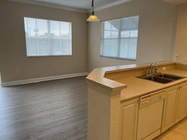 4620 Pga Boulevard # 203, Palm Beach Gardens FL 33418