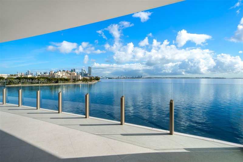 5 GROVE ISLE DR # M403, Coconut Grove FL 33133