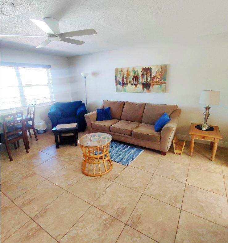 801 Hummingbird Way # 205, North Palm Beach FL 33408