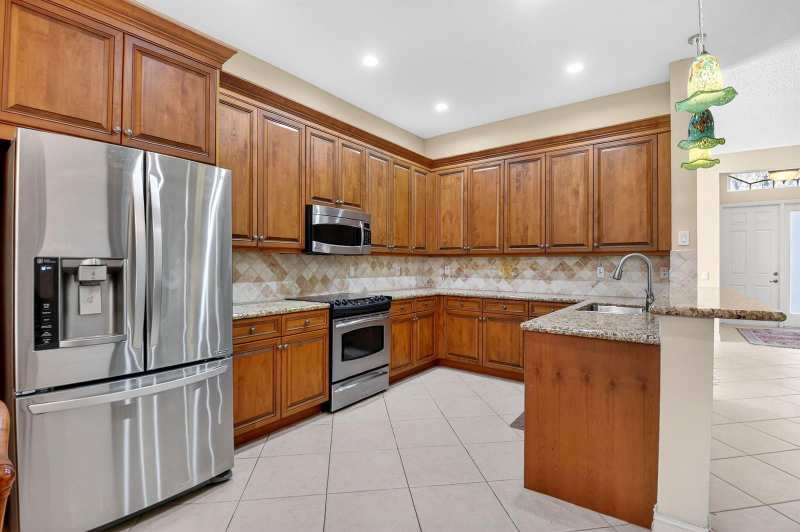 7420 Twin Falls Drive, Boynton Beach FL 33437