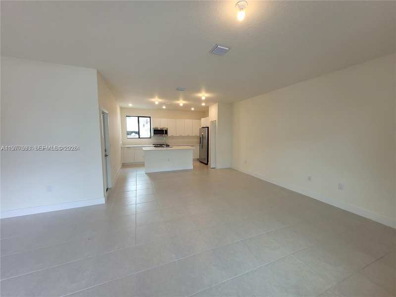 4558 NW 83rd Ave # 4558, Doral FL 33166